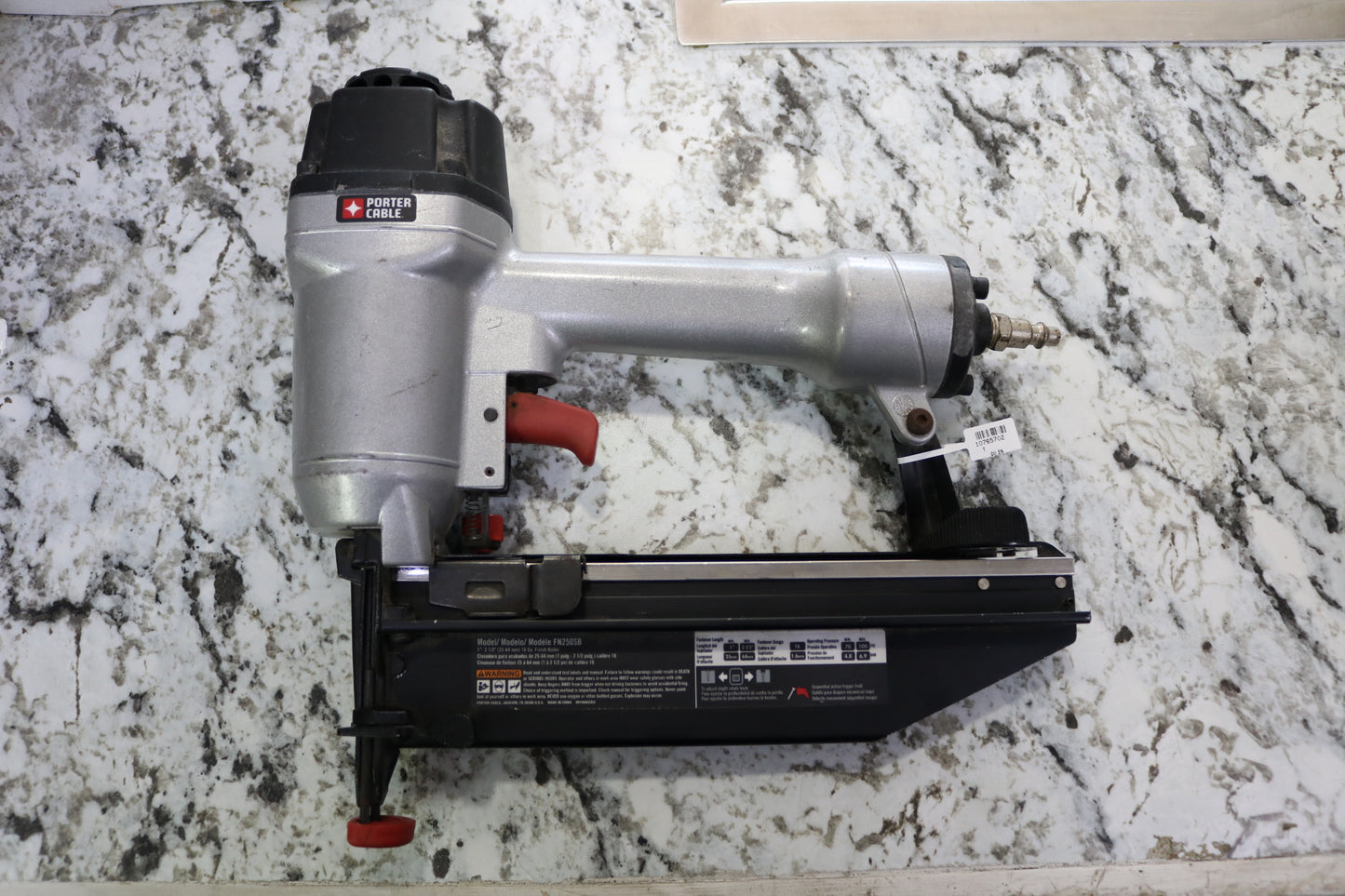 Porter-Cable FN250SB NAILER (No Shipping)