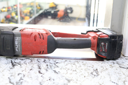 Milwaukee 2709-20 Super Hawg with a 3.0 18V Battery