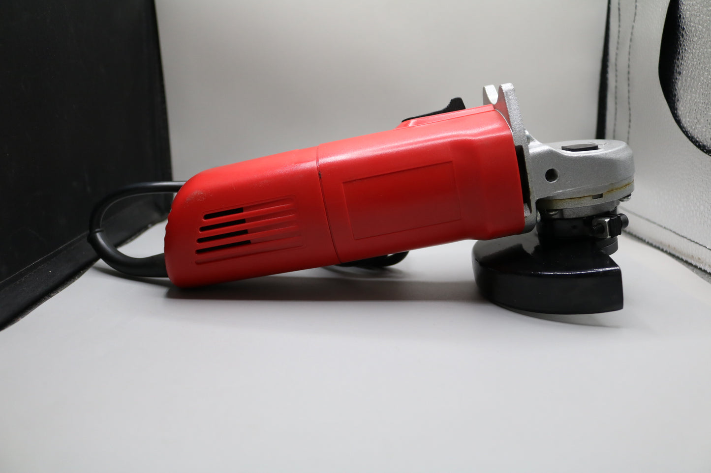 ProSource 4 1/2in Angle Grinder Second Hand (No Shipping)