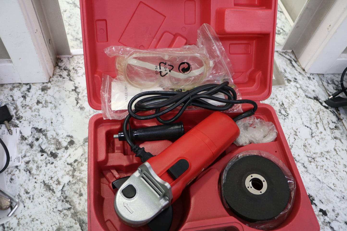 ProSource 4 1/2in Angle Grinder Second Hand (No Shipping)