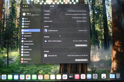 2020 Apple A2889 MacBook Pro (256GB, 8 GB RAM, Intel Core i5, Mac OS 15.7.3) (Please Read)