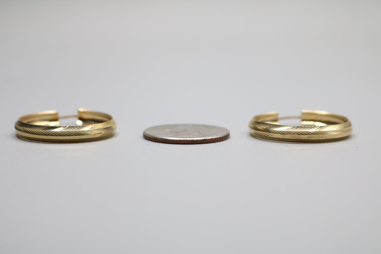 14k Yellow Gold Hoop Earring