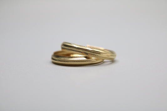 14k Yellow Gold Hoop Earring