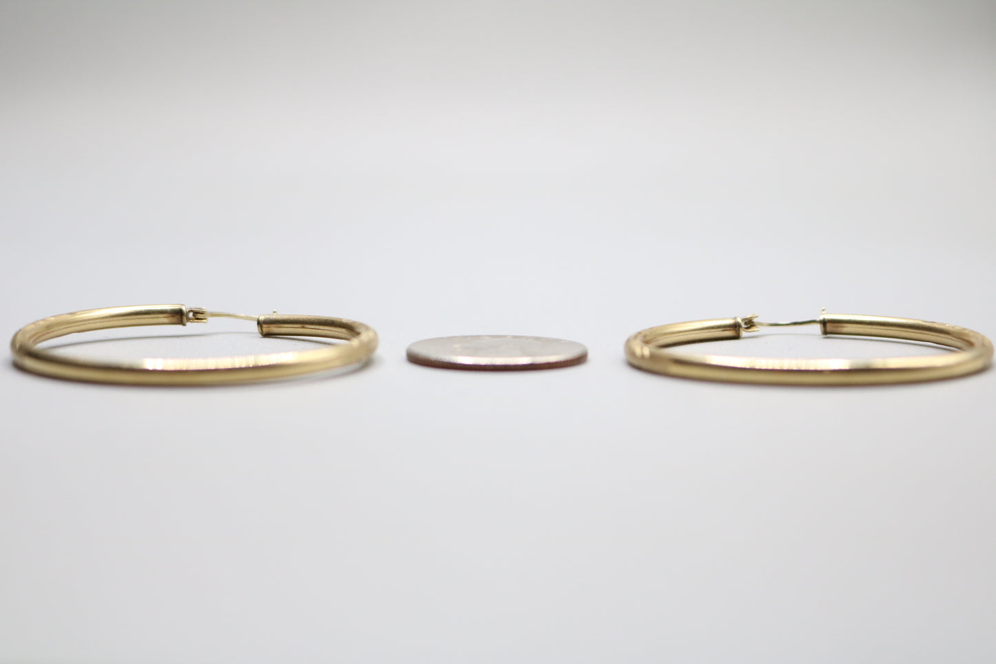 14k Yellow Gold Hoop Earring