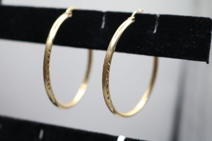 14k Yellow Gold Hoop Earring