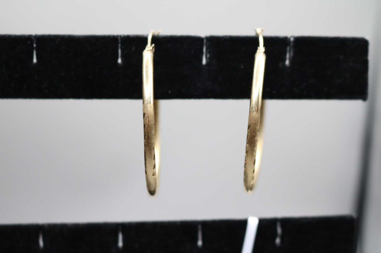 14k Yellow Gold Hoop Earring