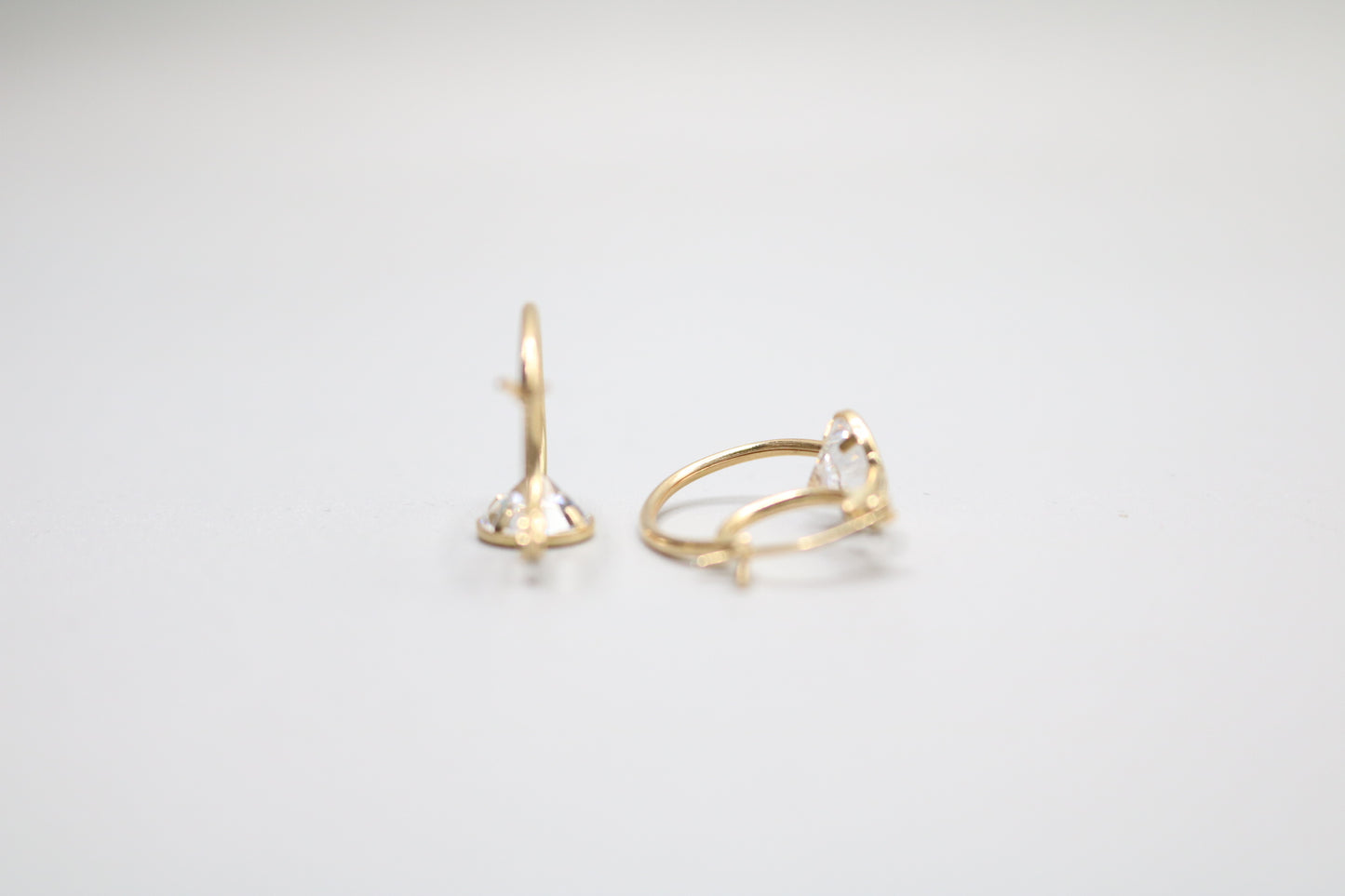 10k Yellow Gold Hoop Earring with Clear Stone