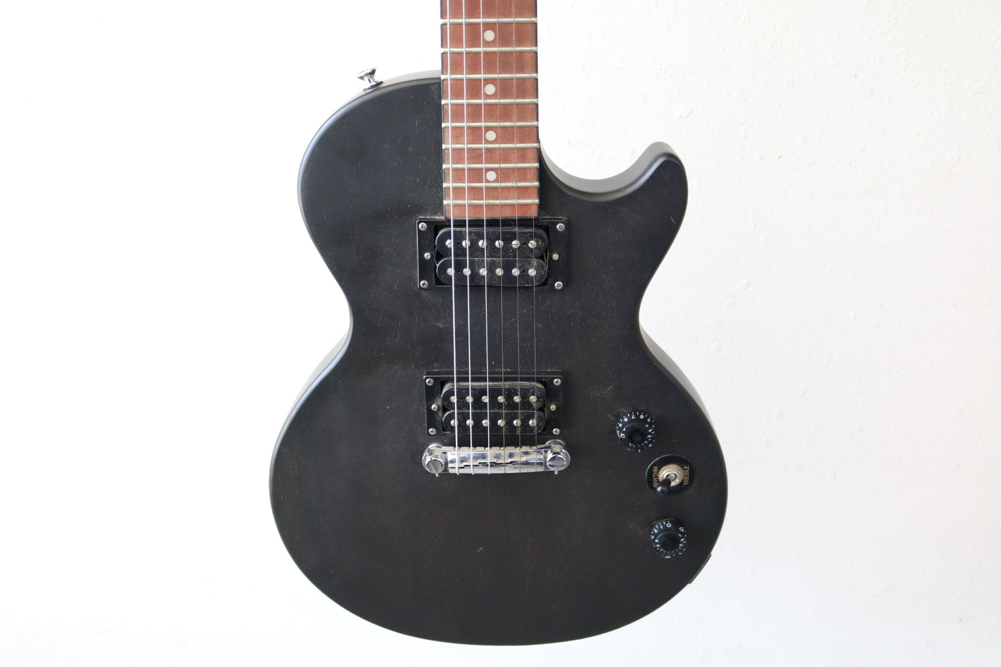Epiphone Les Paul Special 6-String Guitar (No Shipping)