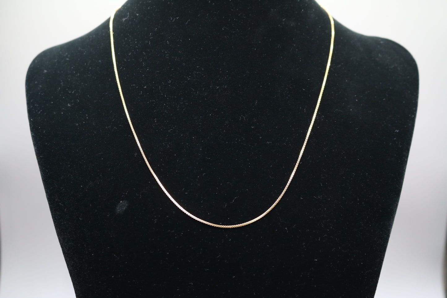 18K Yellow Gold Box Chain (18 inches)