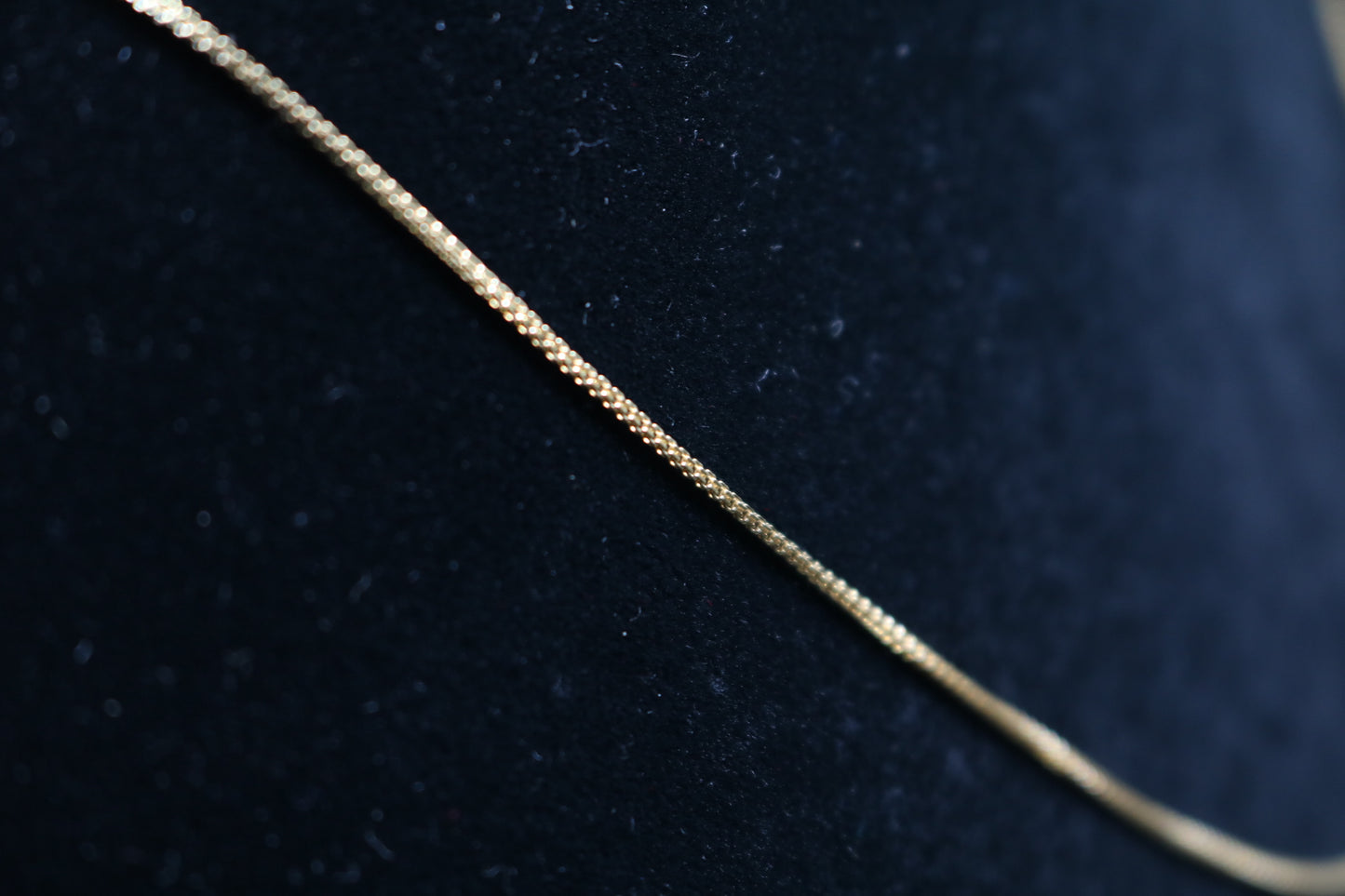 18K Yellow Gold Box Chain (18 inches)