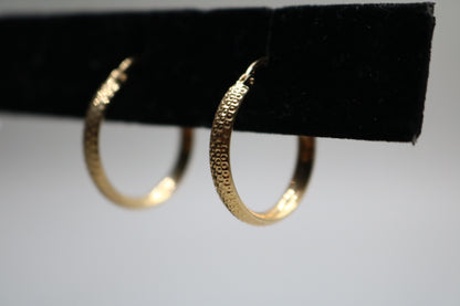 14k Yellow Gold Textured Hoop Earring
