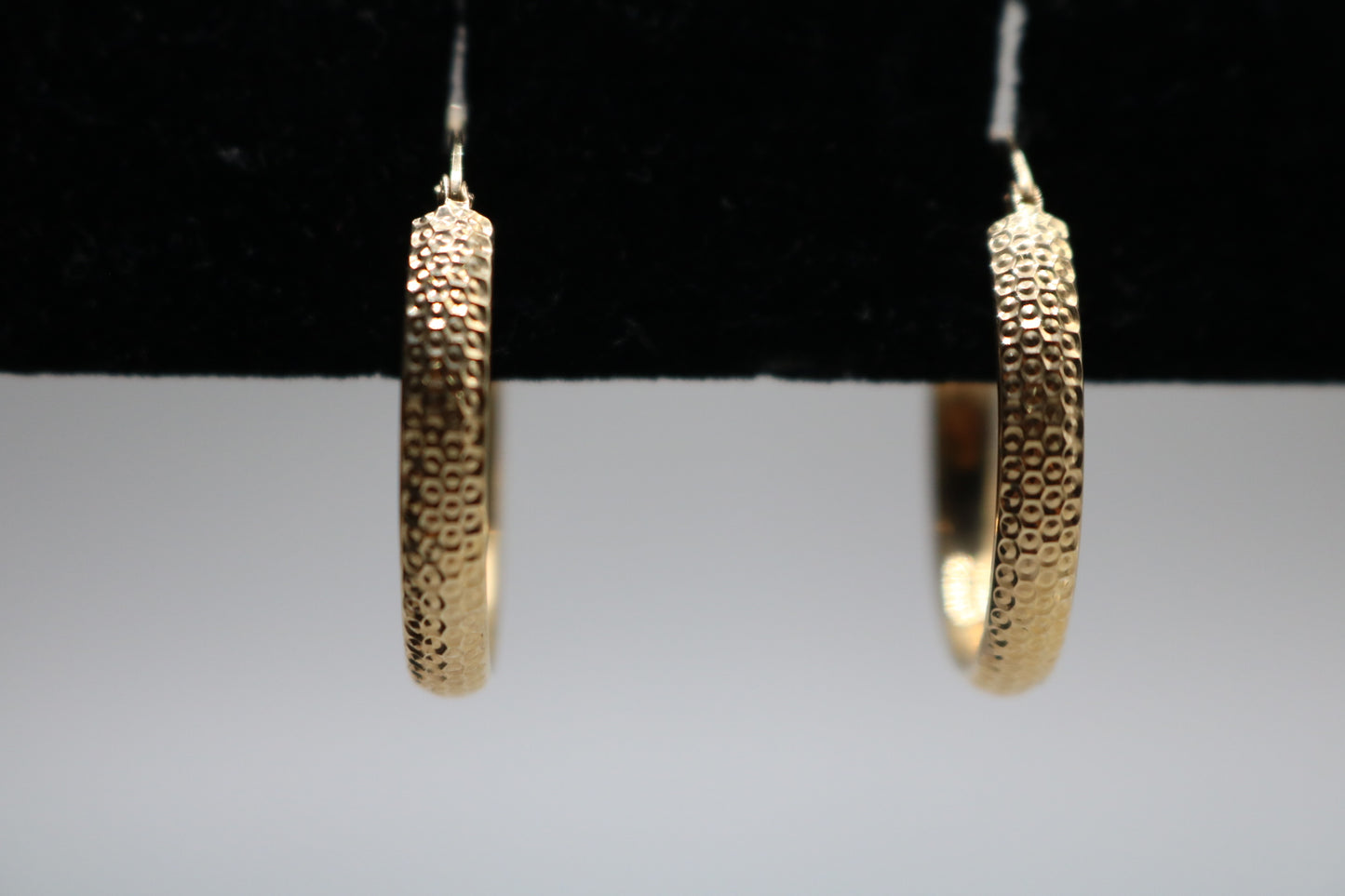14k Yellow Gold Textured Hoop Earring