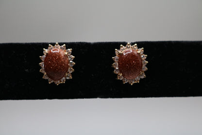 14k Yellow Gold Oval Brown Sunstone Earring