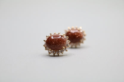 14k Yellow Gold Oval Brown Sunstone Earring