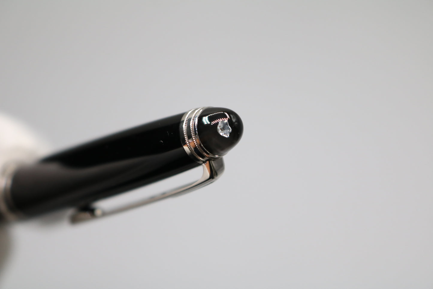 Montblanc Meisterstuck Diamond Ballpoint Box & Certificate