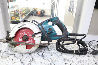 Makita 5477NB 7-1/4" Hypoid Circular Saw Corded (No Shipping)