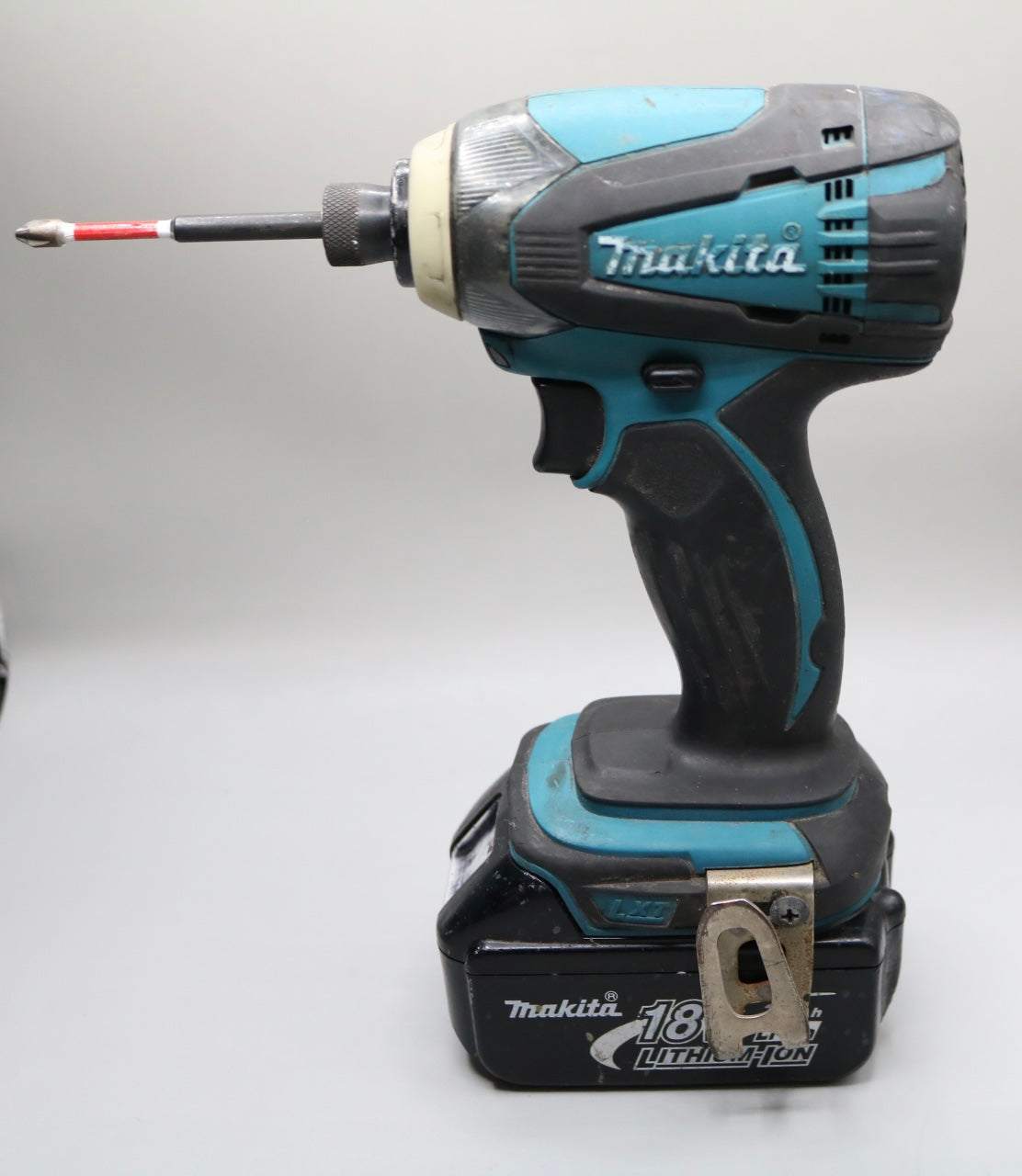 Second-hand | Makita Impact Driver w/ Battery (No Shippping)