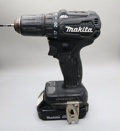 Second-hand | Makita Driver Drill w/ 18v 2.0 AH Battery - (No Shipping)