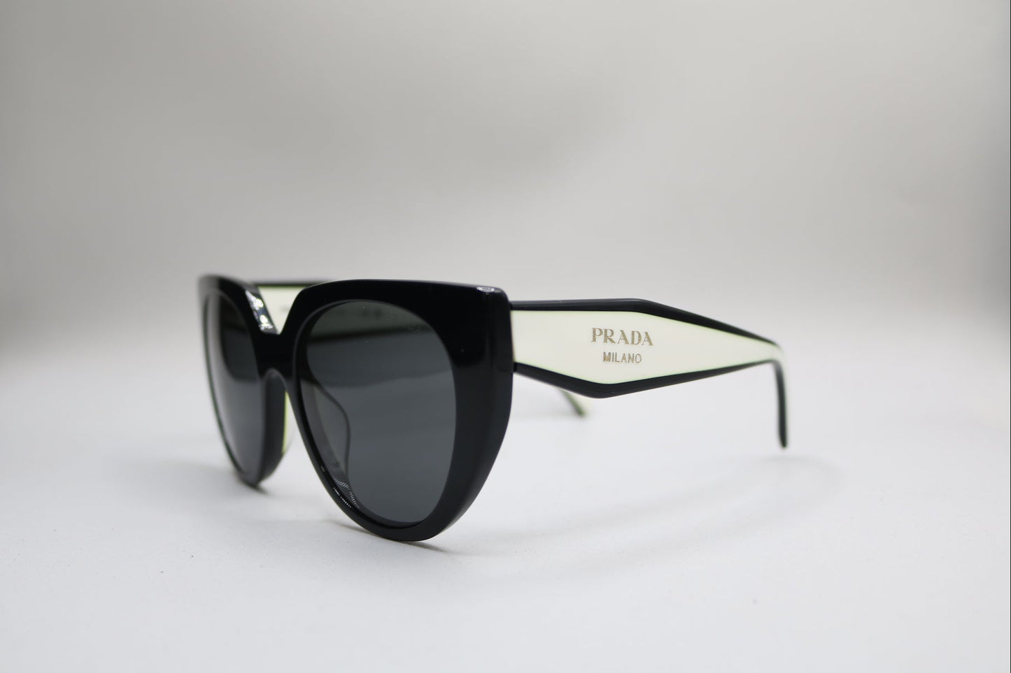 Prada Unisex SPR 14W-F Sunglasses