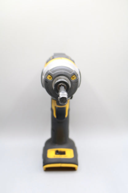 DeWalt DCF887 Cordless Impact Driver