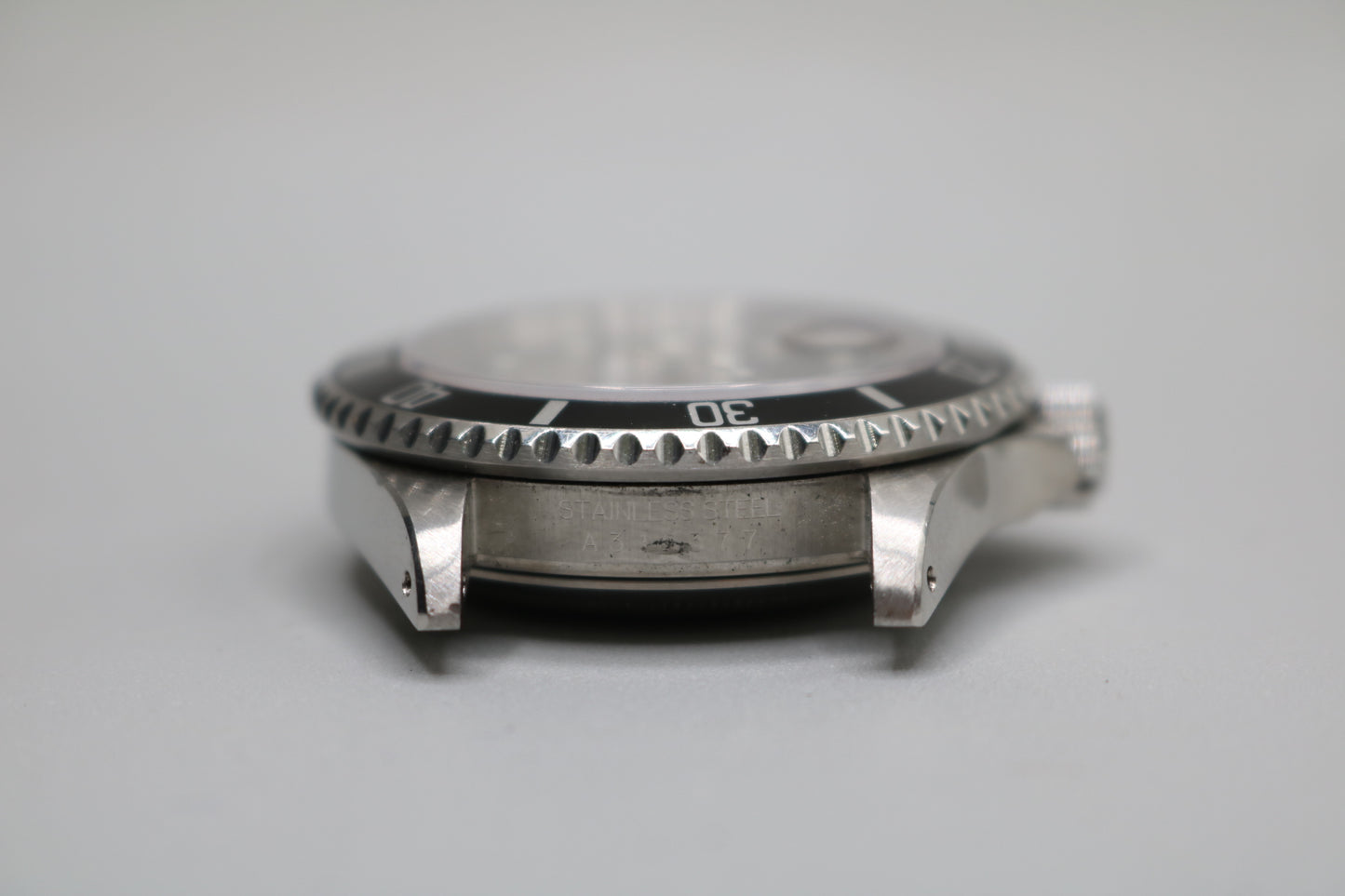 1999 Rolex Oyster Perpetual Date Submariner 16610 40mm Men's Watch (Local Pick-Up Only)