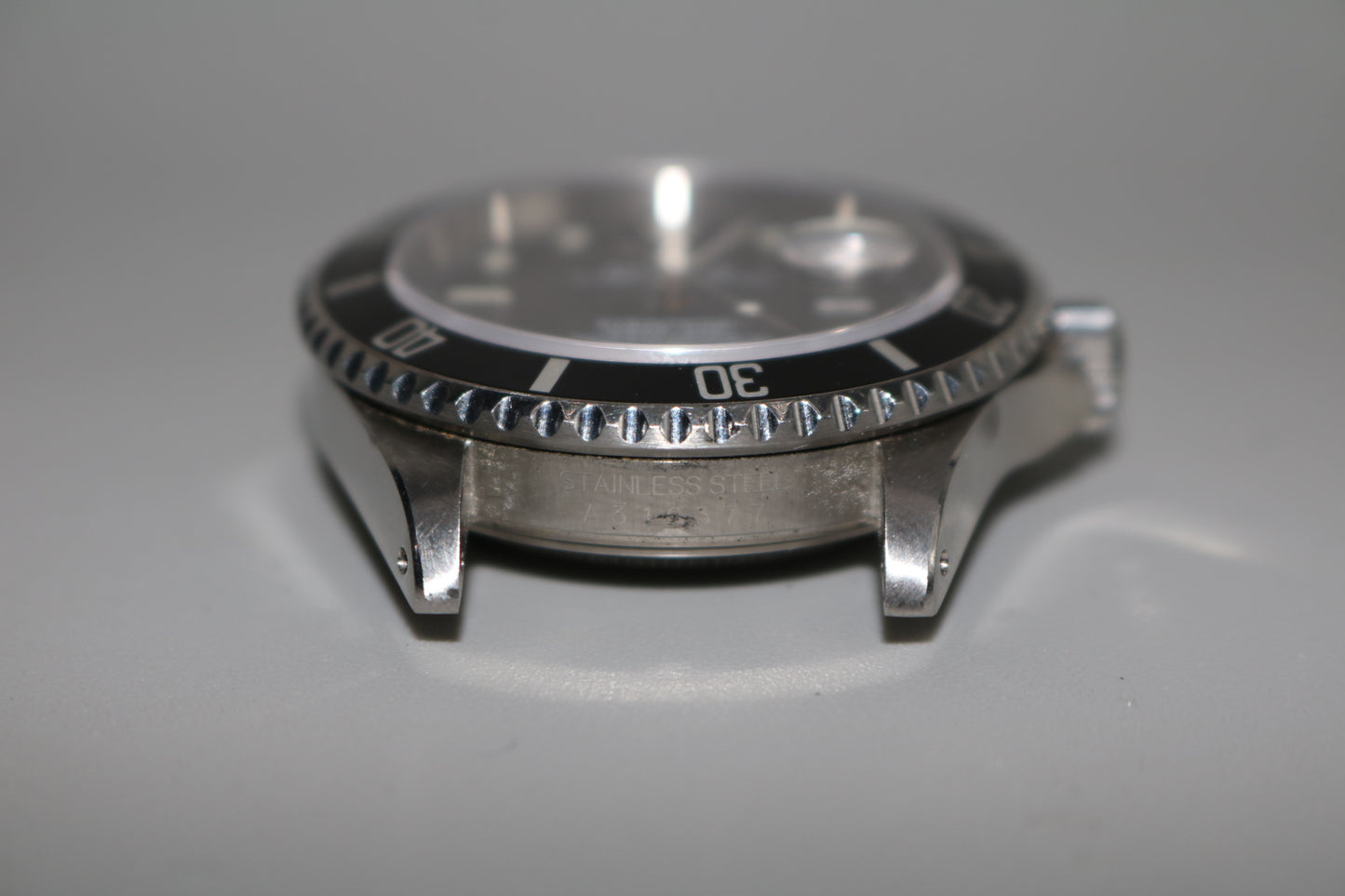 1999 Rolex Oyster Perpetual Date Submariner 16610 40mm Men's Watch (Local Pick-Up Only)
