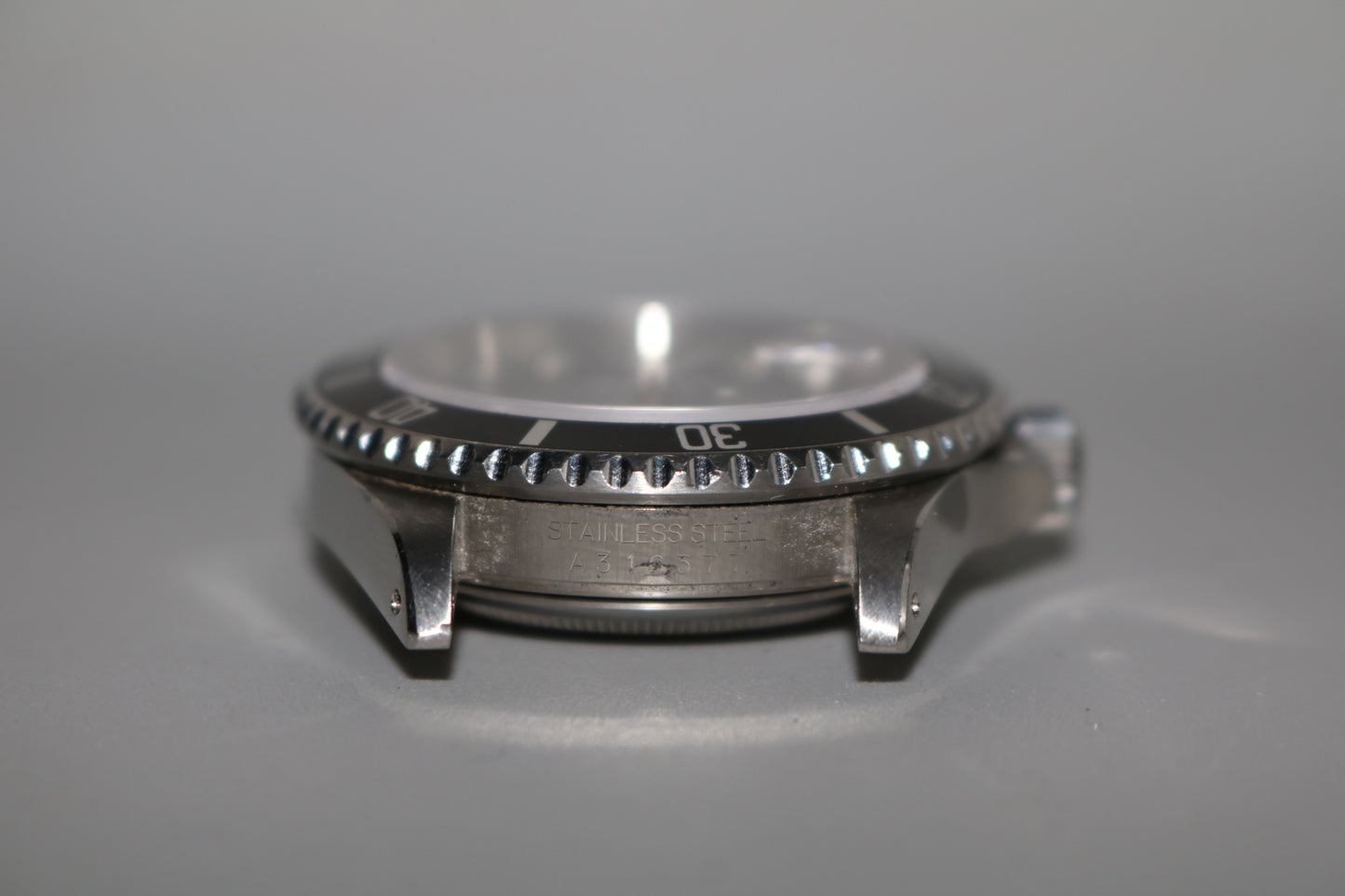 1999 Rolex Oyster Perpetual Date Submariner 16610 40mm Men's Watch (Local Pick-Up Only)