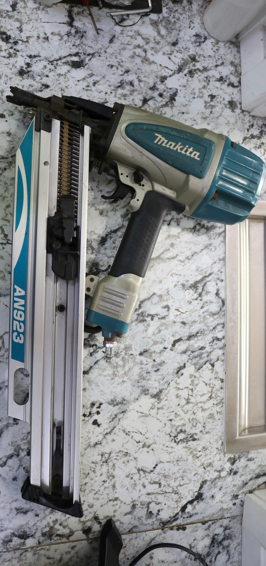 Makita AN923 3-1/2" Framing Nailer