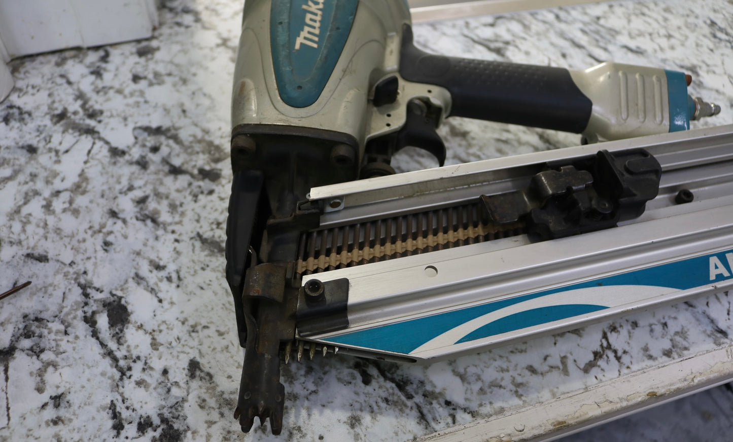 Makita AN923 3-1/2" Framing Nailer