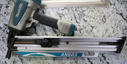 Makita AN923 3-1/2" Framing Nailer