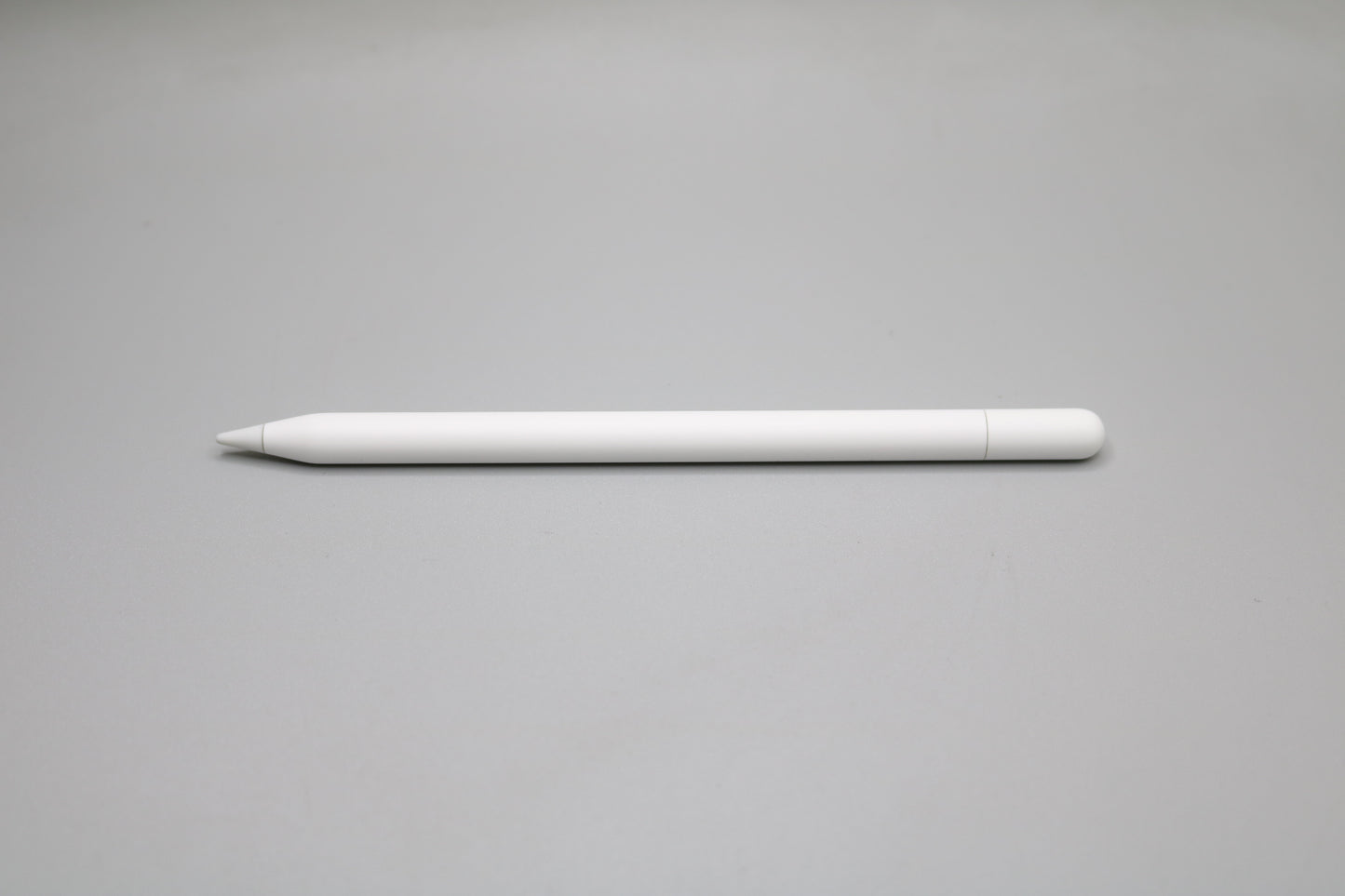 Apple iPad A2757 with Apple Pen A3085