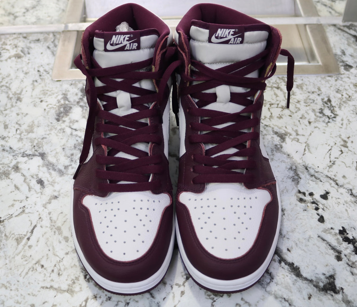 Air Jordan 1 Bordeaux (Size 12)