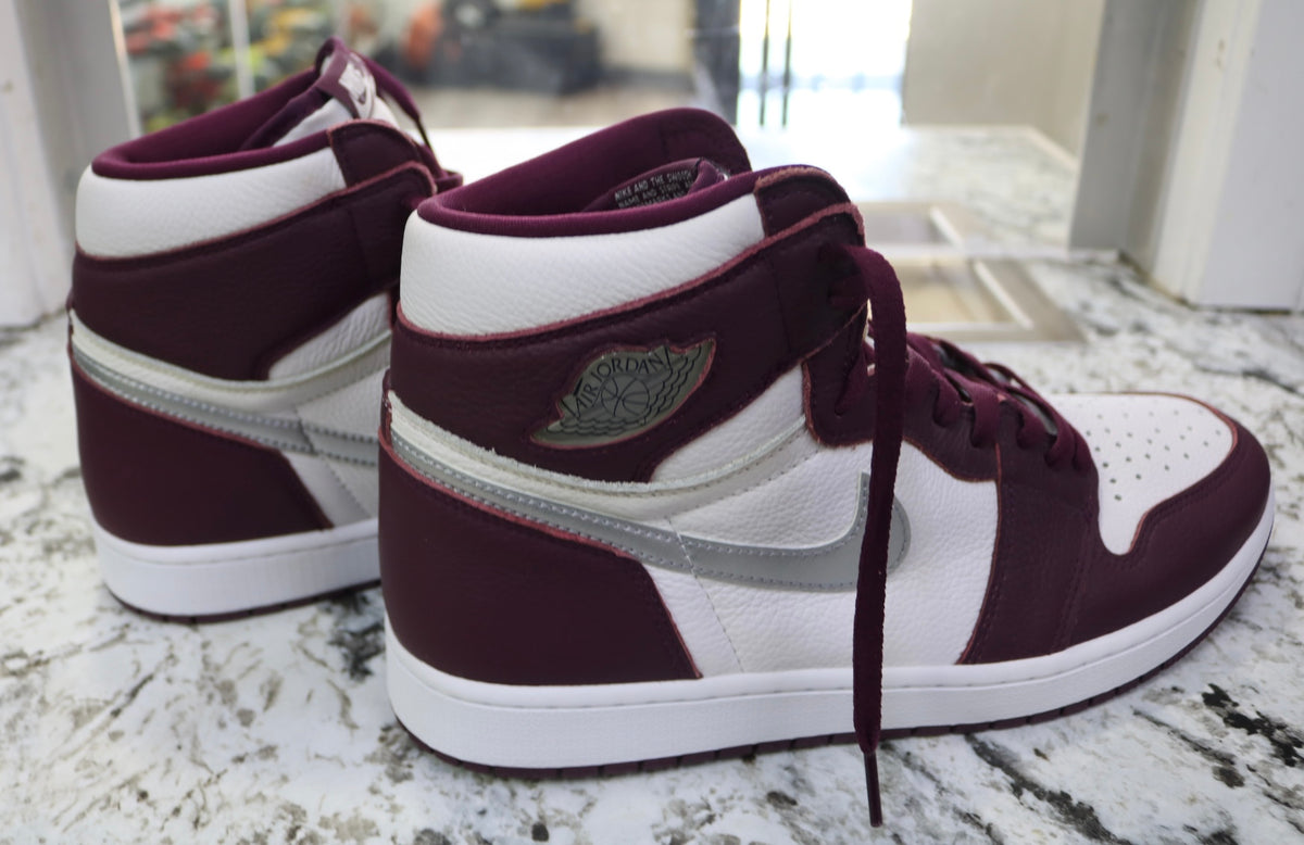 Air Jordan 1 Bordeaux (Size 12)