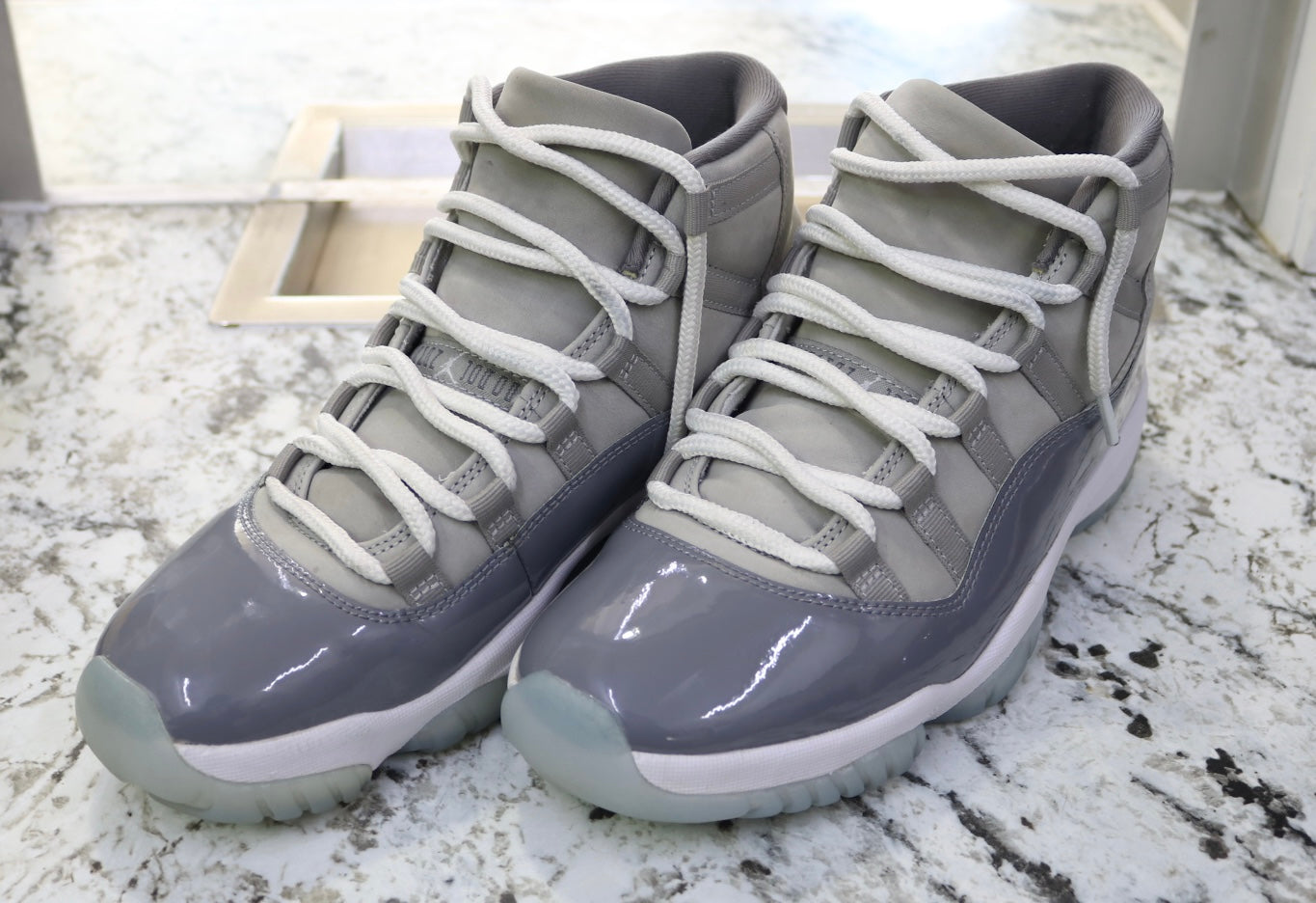Air Jordan 11 Retro Cool Grey 2021 Release (Size 9 Men)