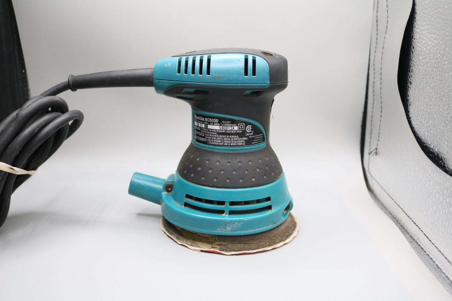 Makita BO5030 Random Orbit Sander