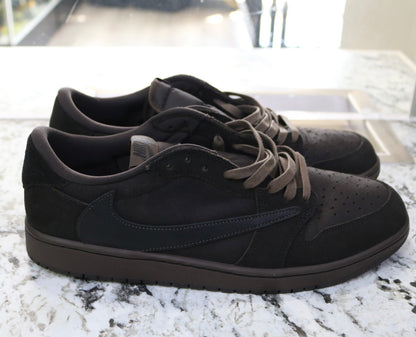 Air Jordan 1 x Travis Scott Velvet Brown and Dark Mocha Size 13
