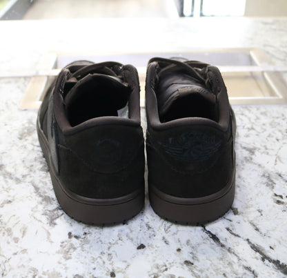 Air Jordan 1 x Travis Scott Velvet Brown and Dark Mocha Size 13