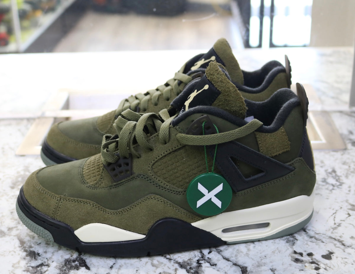 Air Jordan 4 SE Retro Low Craft Olive Size 8.5