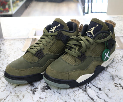 Air Jordan 4 SE Retro Low Craft Olive Size 8.5