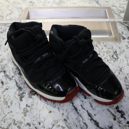Air Jordan 11 Retro Bred 2001 Release (Size 7 Men)