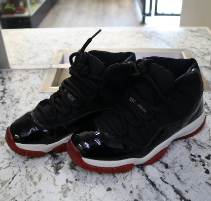 Air Jordan 11 Retro Bred 2001 Release (Size 7 Men)