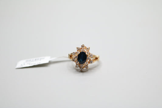 14K Yellow Gold Diamond and Topaz Cluster Ring (Size 5 3/4)