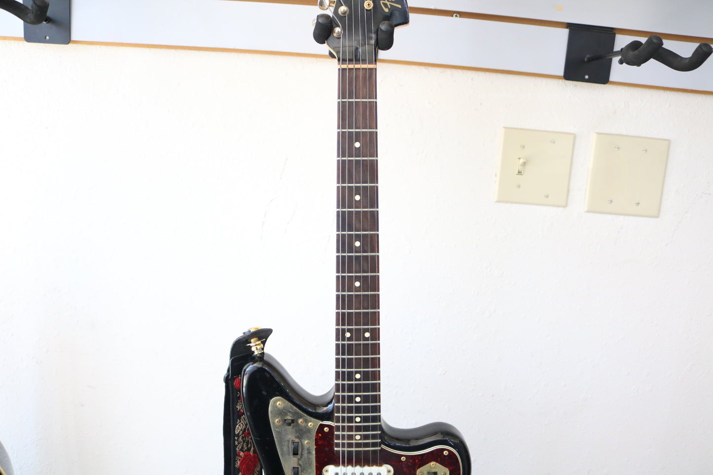 Fender Jaguar 6-String Electric Guitar (No Shipping)