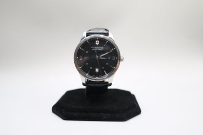 Victorinox Swiss Army Model 241475 Black Dial Watch