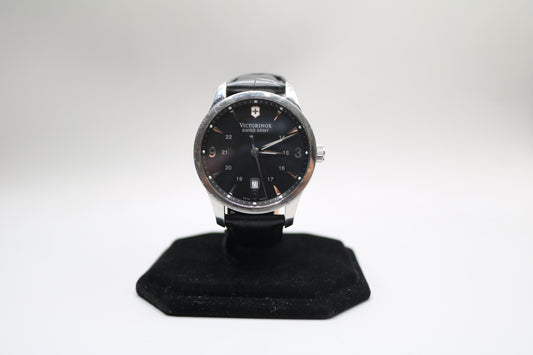Victorinox Swiss Army Model 241475 Black Dial Watch