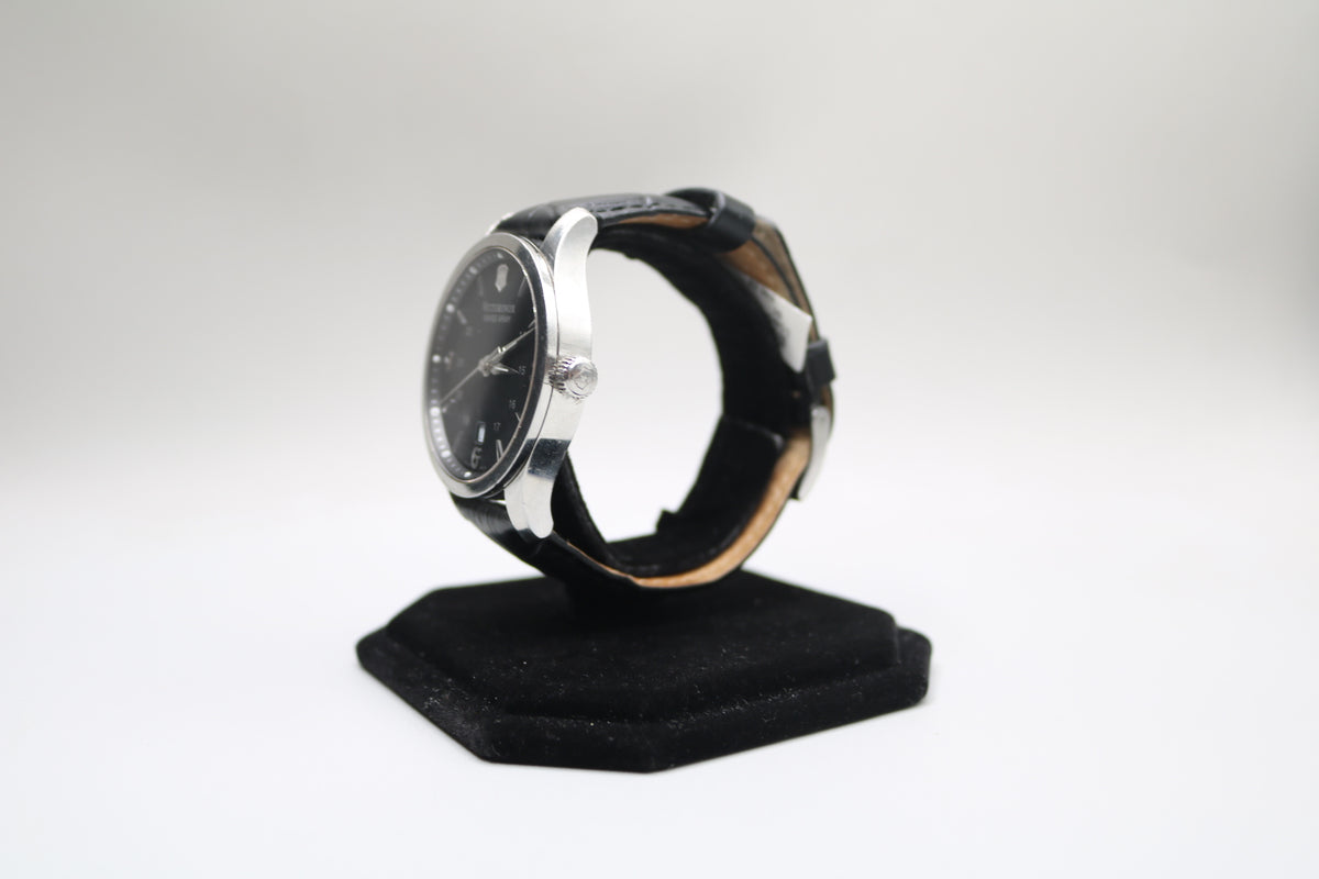 Victorinox Swiss Army Model 241475 Black Dial Watch
