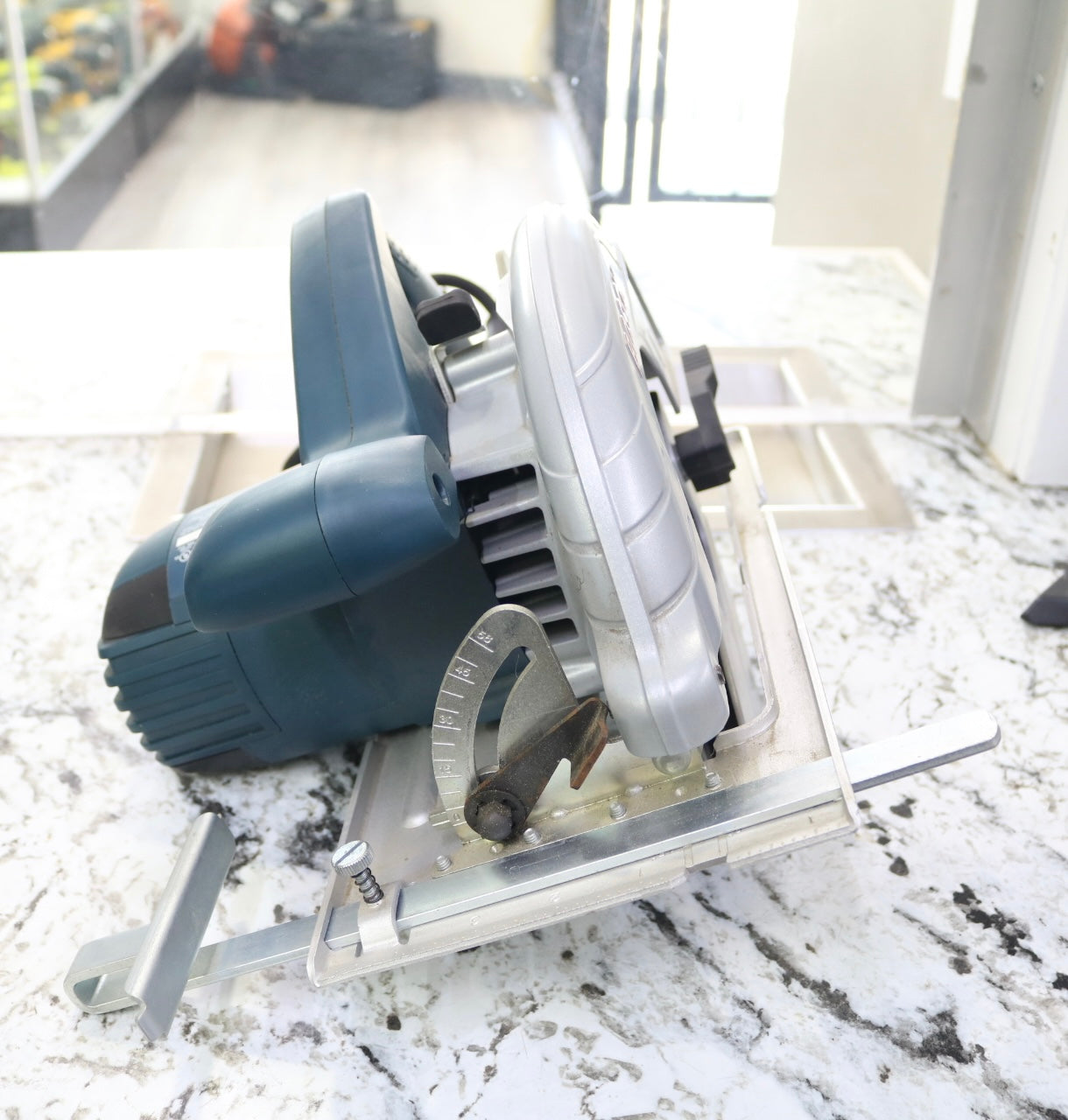 Bosch CS5 120-Volt 7-1/4-Inch Circular Saw