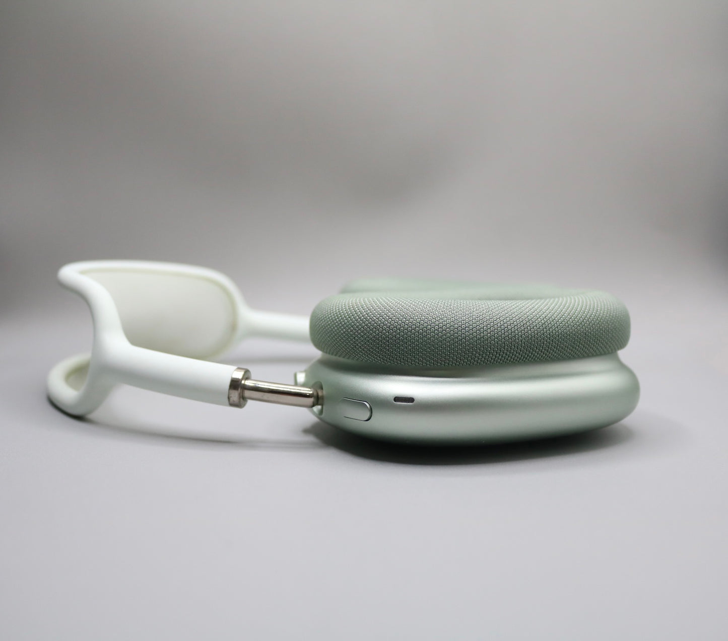 Apple AirPods Max Wireless Over-Ear Headset - Green