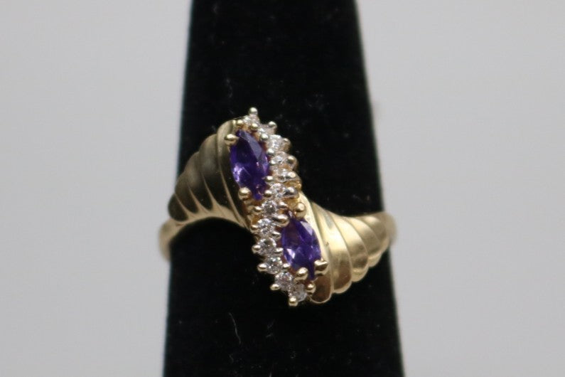 14K Yellow Gold Fancy Bypass Purple Tourmaline Ring (Size 8 1/4)