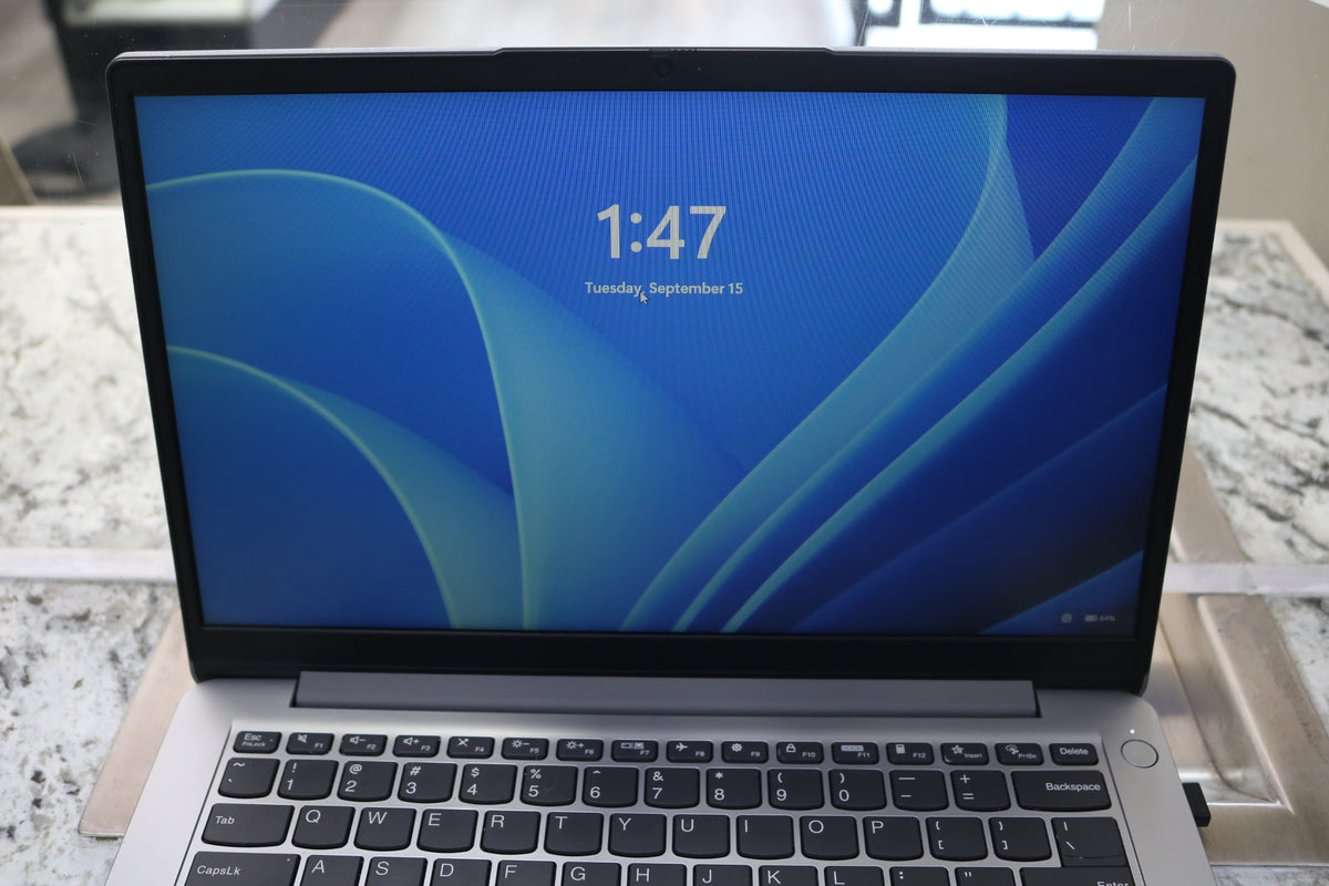 Lenovo IdeaPad 1 14IJL7 Laptop